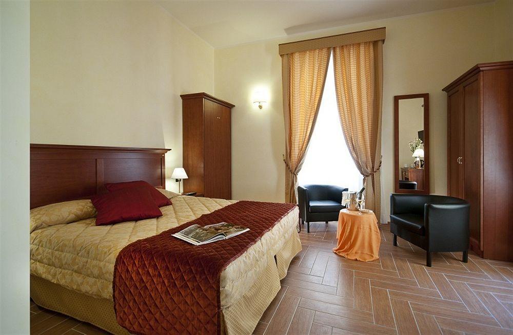 Residenza Roma Hotel Exterior foto